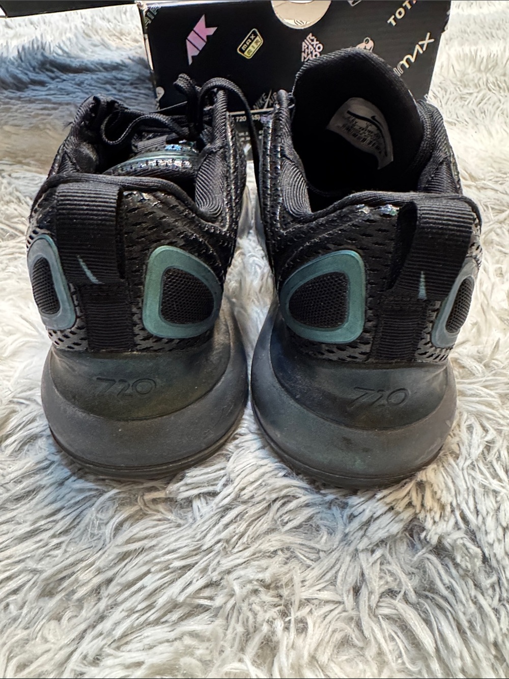 Nike Kids Black Sneakers with Teal Accents - Picture 4 of 6